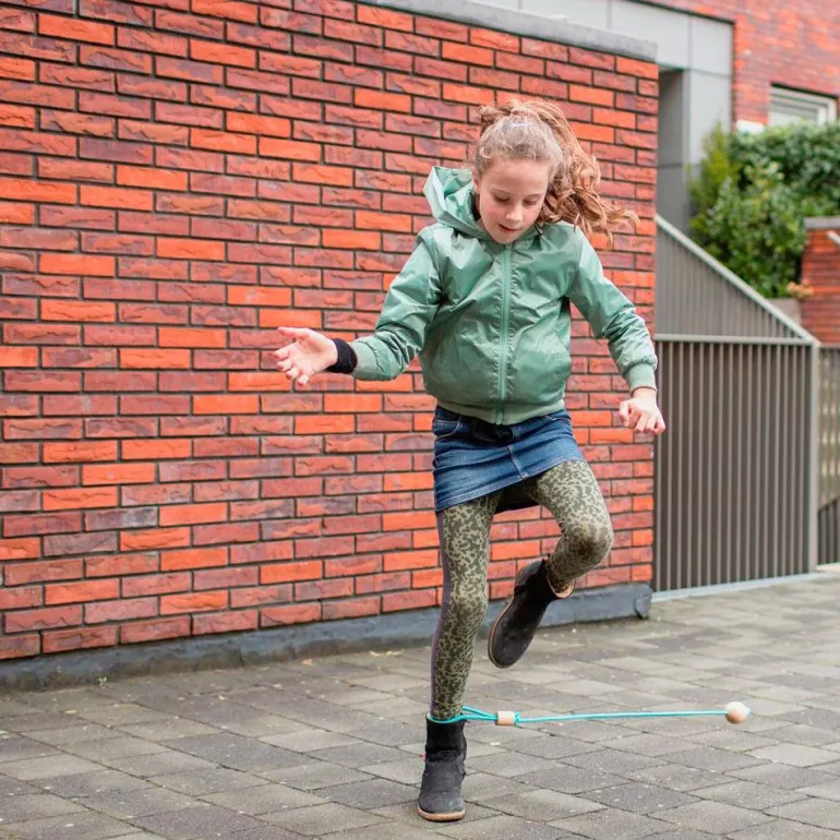 Aro saltador de tobillo