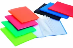 Carpeta de fundas tamaño folio 33,3 x 24,5cm.