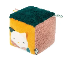 Cubo de tela con texturas