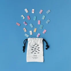 Juego de mesa y observación Postman pocket game