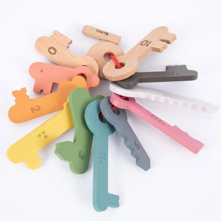 Llaves de madera de colores para contar del 0 al 10